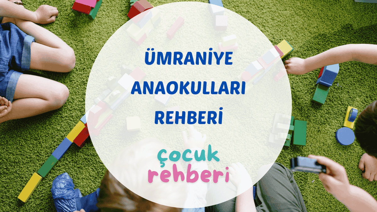 Ümraniye anaokulları rehberi için hazırlanan kapak görseli, modern bir sınıfta öğretmenleriyle birlikte proje yapan çocuklar.